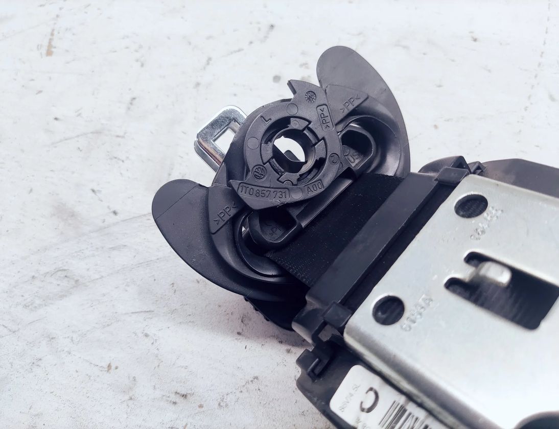 VOLKSWAGEN Touran 1 generation (2003-2015) Left Side Trunk Seatbelt 1T0857807ARAA,1T0857731,1T0857738,5425241 14955886