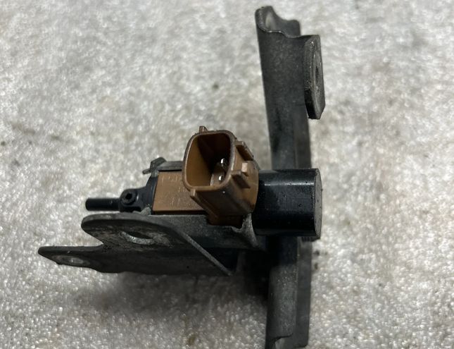 MAZDA 6 GG (2002-2007) Vakuuma vārsts K5T46591 23066195