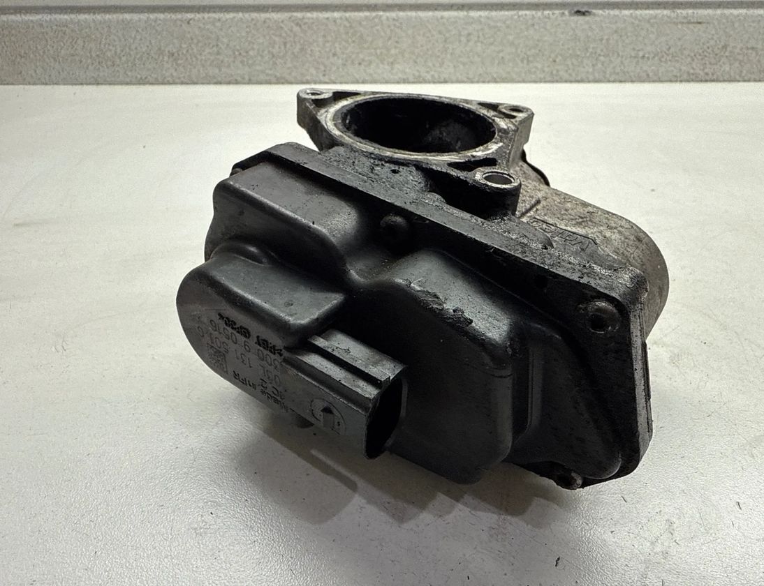 AUDI A4 B7/8E (2004-2008) Егр клапан 03L131501G 32203506