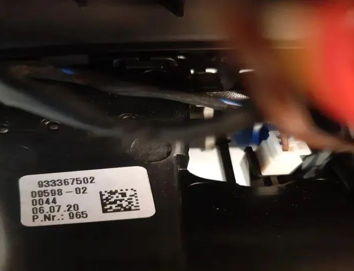 BMW 4 Series F32/F33/F36 (2013-2020) Gaisa restes aizmugurē 933367502 27443019