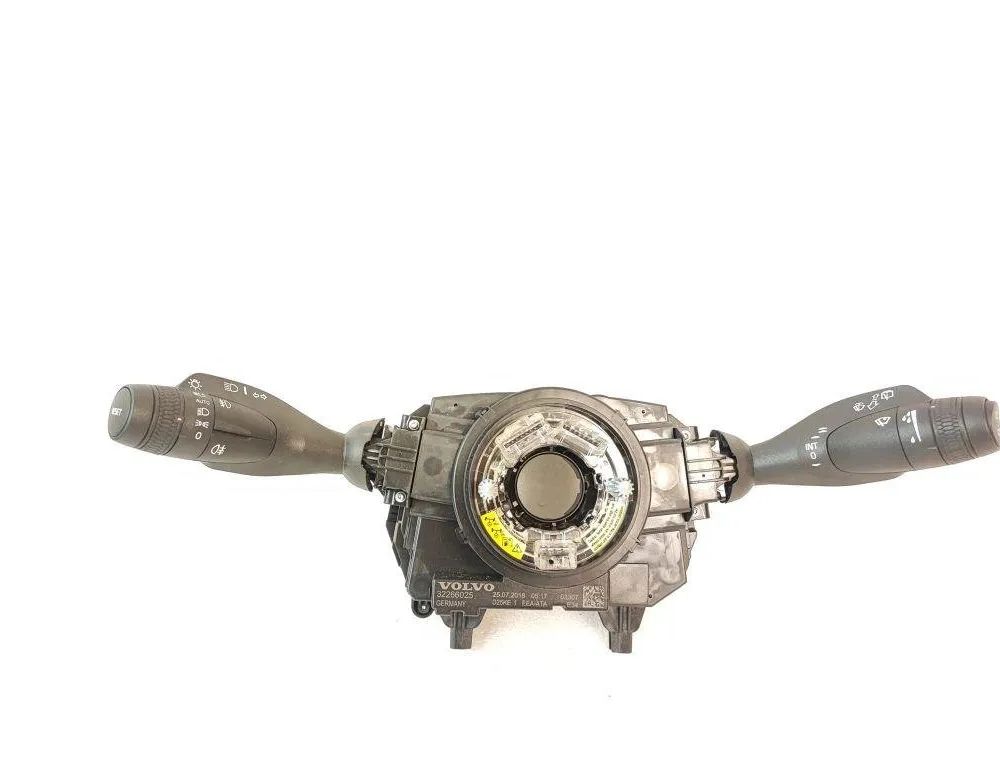 VOLVO XC90 1 generation (2002-2014) Подрулевой переключатель 32266025 30652451