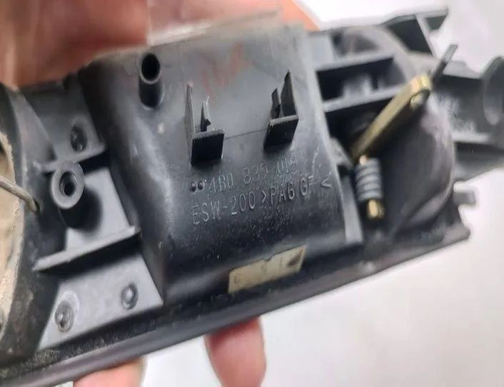 AUDI A6 C5/4B (1997-2004) Right Rear Internal Opening Handle 4B0839019 27166328