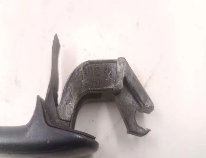 SEAT Leon 1 generation (1999-2005) Aizmugurējo labo durvju ārējais rokturis 3B0837207 27167234