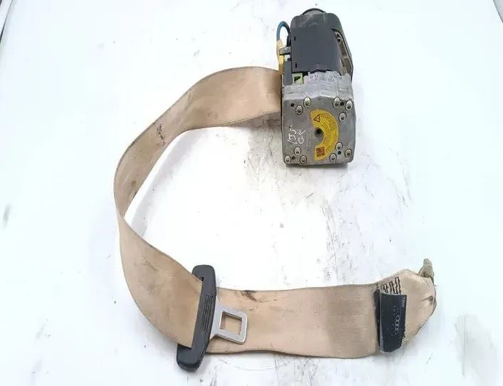 AUDI A6 C5/4B (1997-2004) Ремень безопасности задний левый 4B9857805 27173381