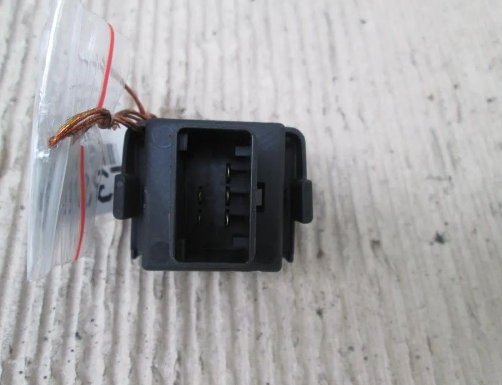 VOLKSWAGEN Polo 4 generation (2001-2009) Переключатель света 21390556