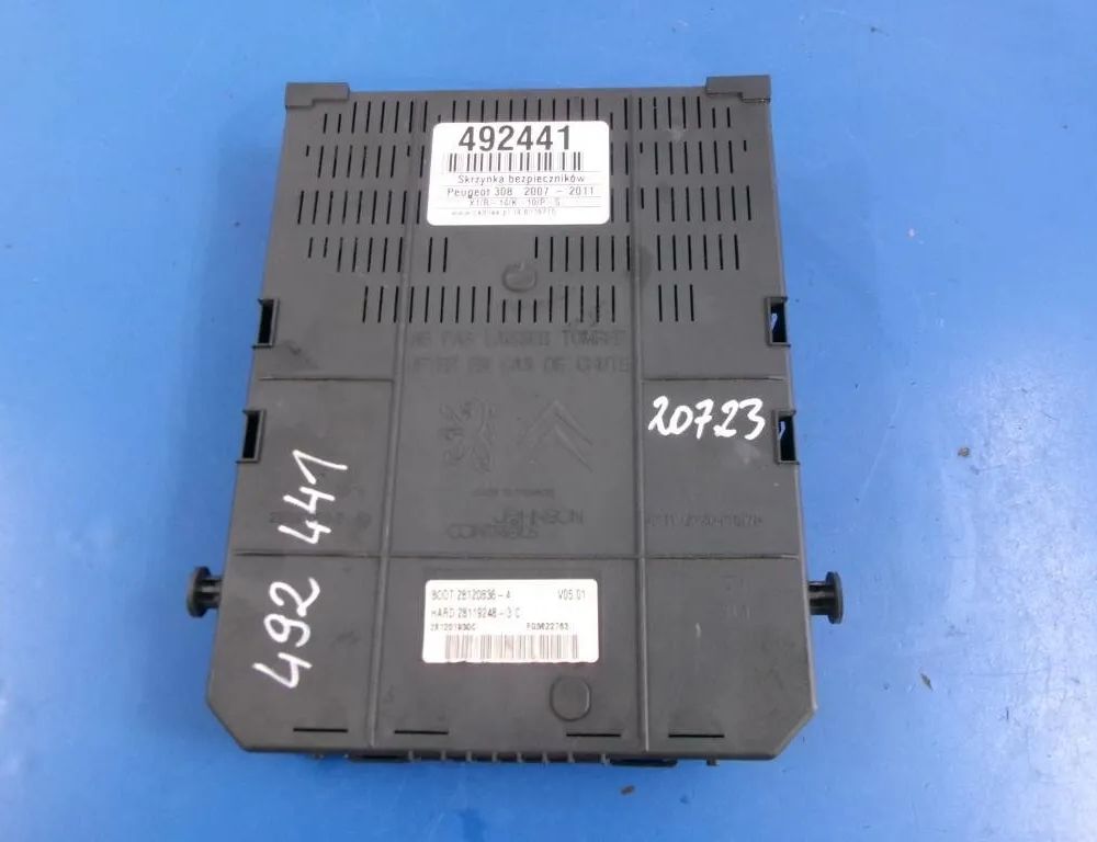 PEUGEOT 308 T7 (2007-2015) Fuse Box 966405908001 31491285