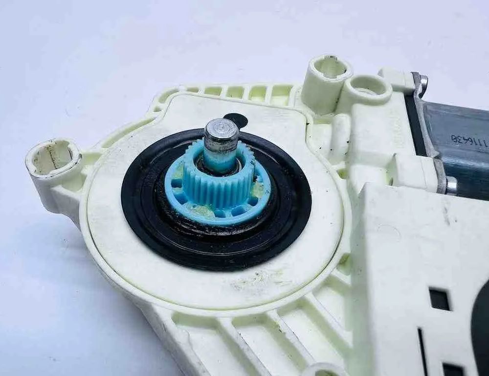 VOLKSWAGEN Passat B7 (2010-2015) Front Left Door Window Regulator Motor F005S00296,1K0959792L,974629103 32735000