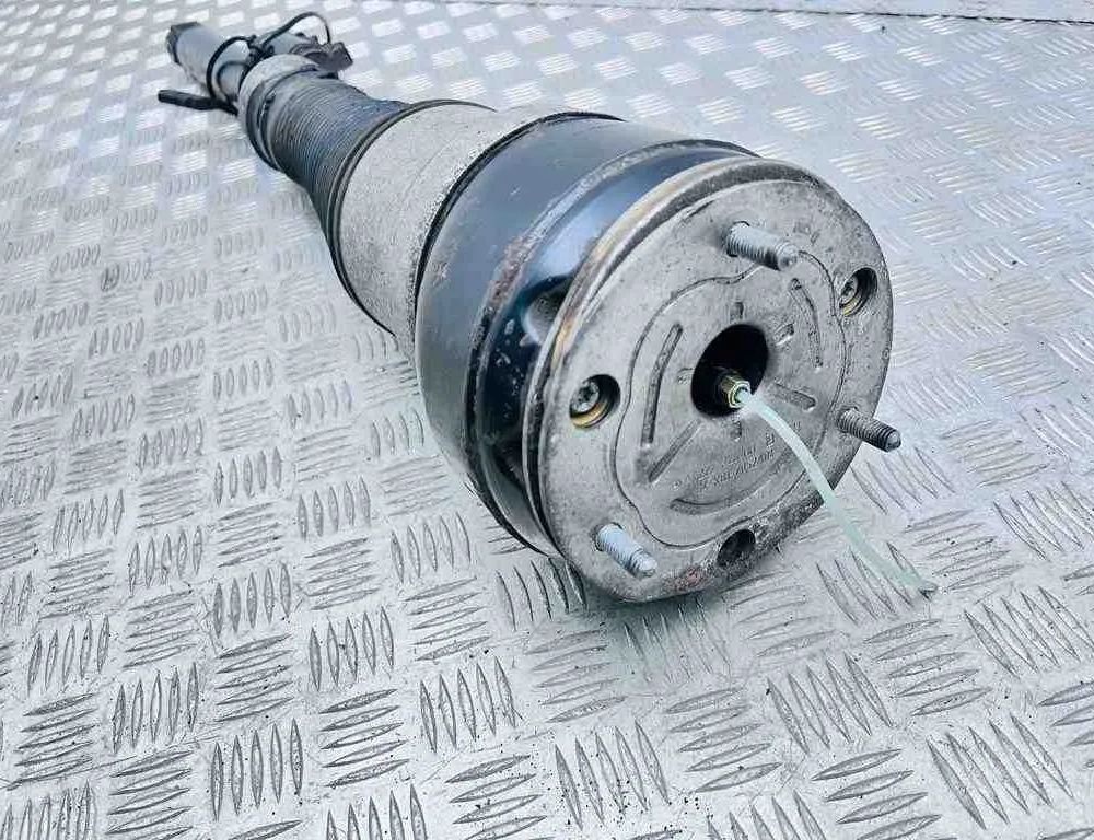 MERCEDES-BENZ S-Class W222/C217/A217 (2013-2020)  задний левый пневматический амортизатор A2223205501 32735599