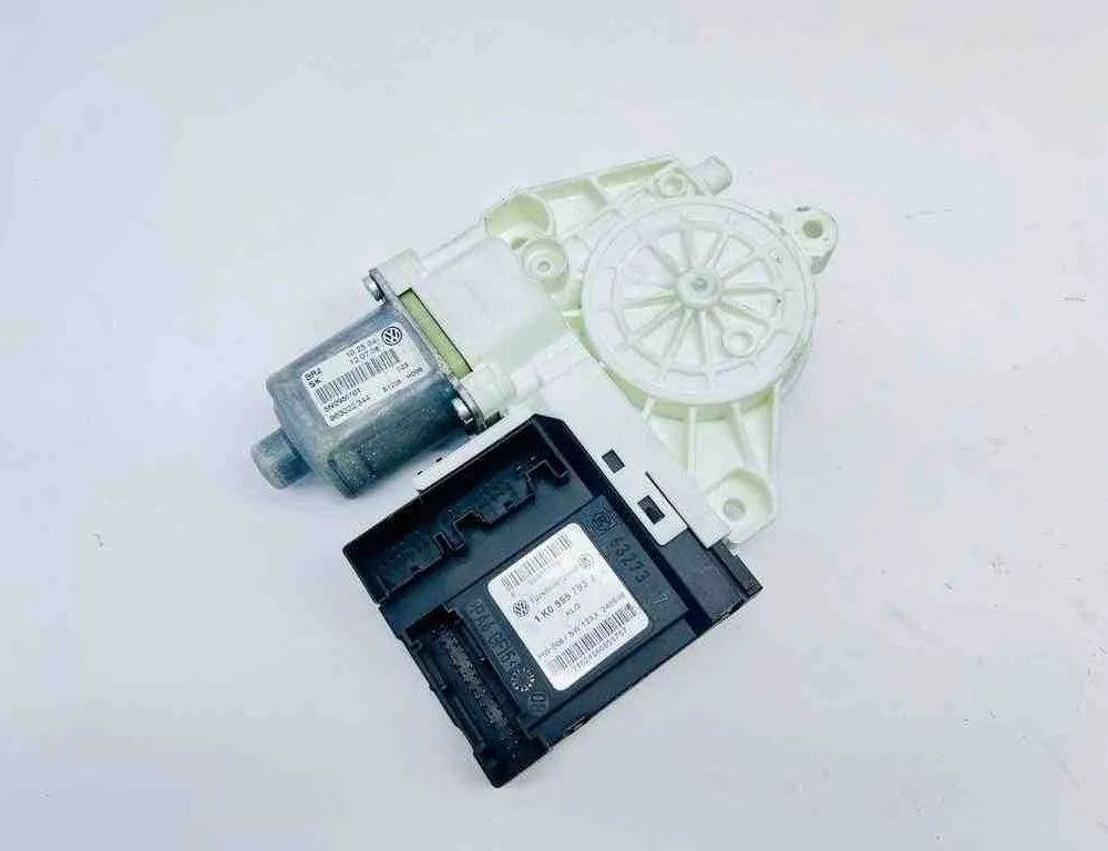 VOLKSWAGEN Tiguan 1 generation (2007-2017) Priekšējo kreiso durvju logu pacēlāja motorīts 05075710,1K0959793J,71024060851757 32736019