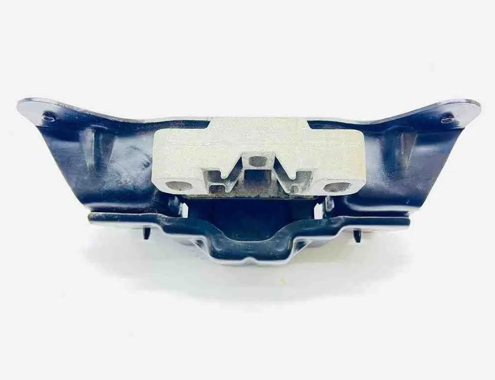 VOLKSWAGEN Passat B7 (2010-2015) Подушка коробки передач 04062015,X44AVP1J042UC,5Q0199555S 32736551