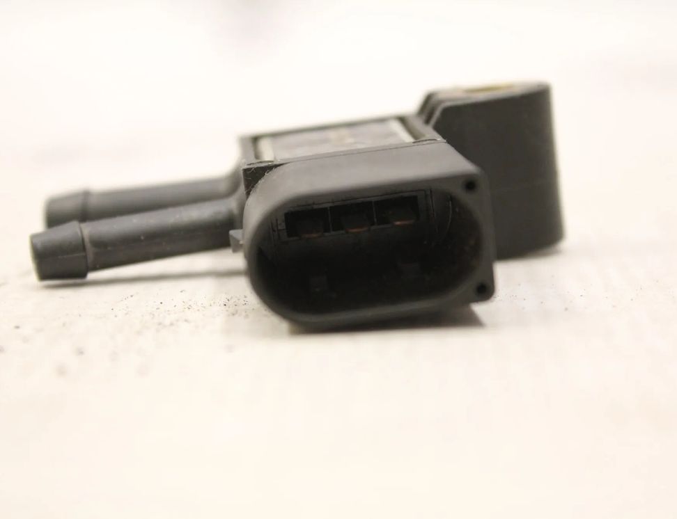 MERCEDES-BENZ E-Class W212/S212/C207/A207 (2009-2016) DPF spiediena sensors A0071536128,0281006025 12075777