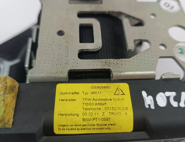 MERCEDES-BENZ C-Class W204/S204/C204 (2004-2015) Ремень безопасности задний левый A2048608185 23239577