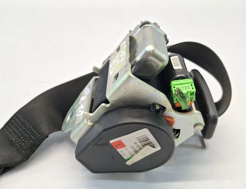 MERCEDES-BENZ C-Class W204/S204/C204 (2004-2015) Rear Right Seatbelt A2078602385 28329761