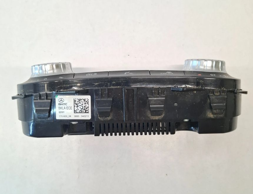 MERCEDES-BENZ CLA-Class C117 (2013-2016) Klimata kontroles modulis A2469001708 32147104