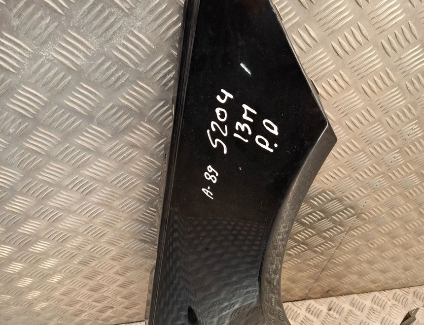 MERCEDES-BENZ C-Class W204/S204/C204 (2004-2015) Крыло переднее правое 32832373