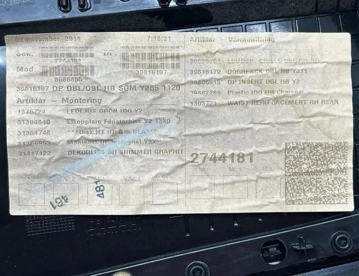 VOLVO V70 3 generation (2007-2020) Aizmugurējo labo durvju panelis 30649476,8686855,39816197 27251132