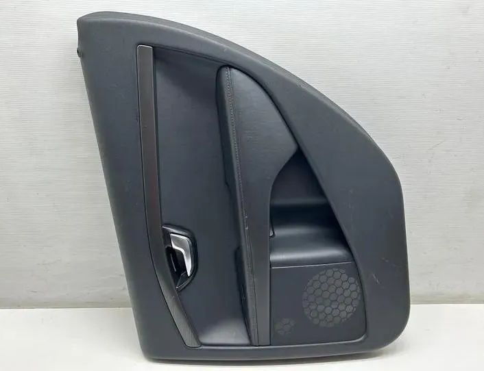 VOLVO V70 3 generation (2007-2020) Aizmugurējo labo durvju panelis 30649476,8686855,39816197 27251132