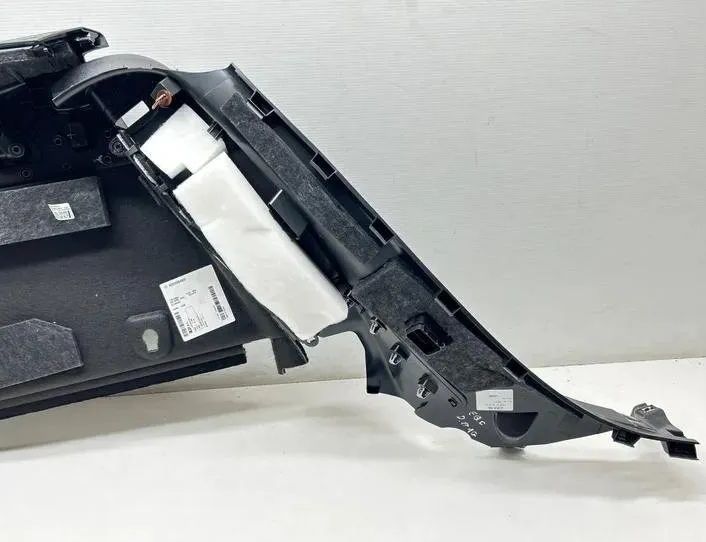 MERCEDES-BENZ EQC 1 generation (2018-2023) Обивка багажника правой стороны A2936904800,A2536905400 27253281