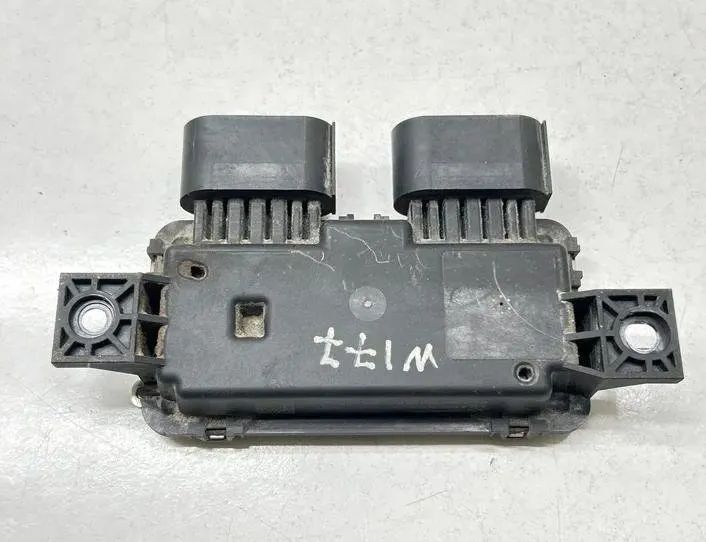 MERCEDES-BENZ A-Class W177 (2018-2024) Degvielas sūkņa vadības bloks (FPS) A0009008214,A0009015303 27253750