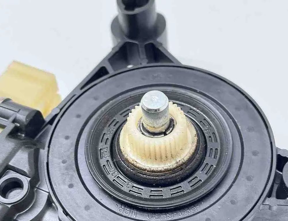 PORSCHE Macan 1 generation (2013-2023) Маторчик стеклоподъемника передней левой двери 068347,5Q0959801B 32694512