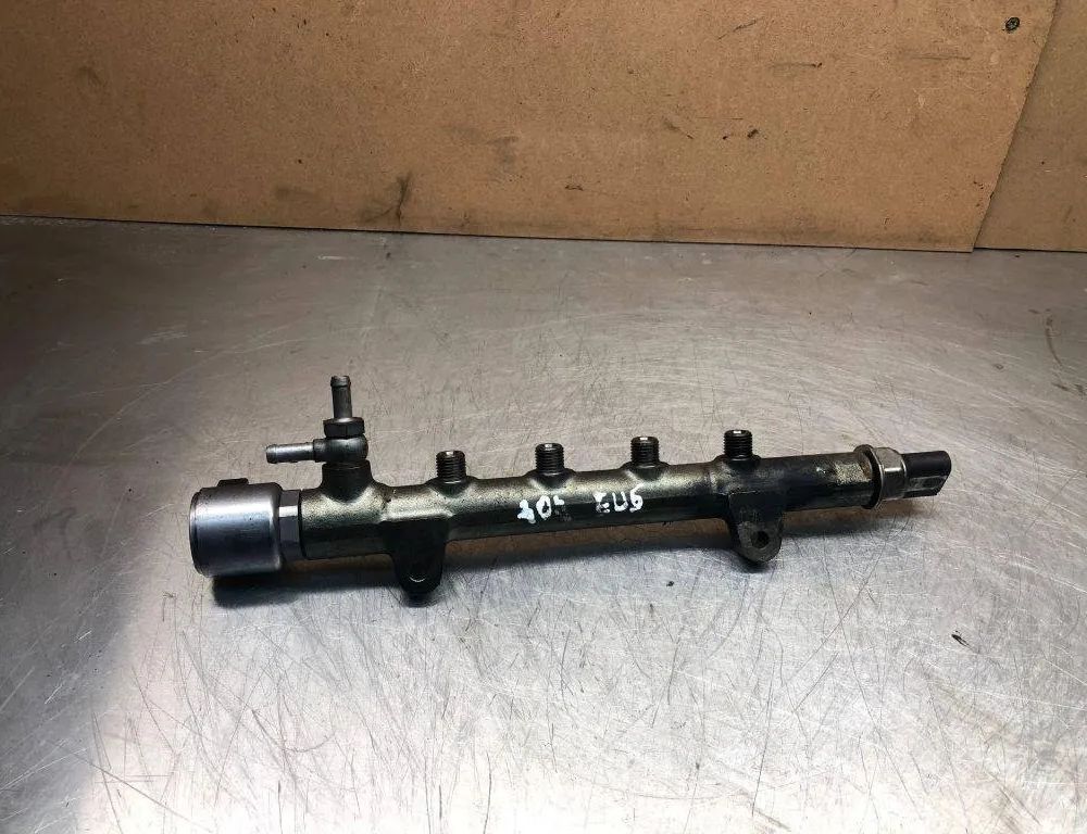 MERCEDES-BENZ C-Class W204/S204/C204 (2004-2015) Degvielas reika A6510700595 31743346