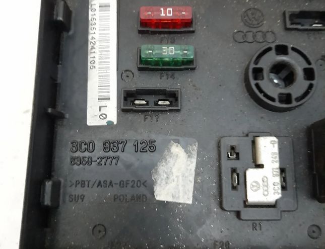 VOLKSWAGEN Passat B6 (2005-2010) Drošinātāju kārba 3C0937125,3C0937125,3C0971249-0,3C09712490 16024287