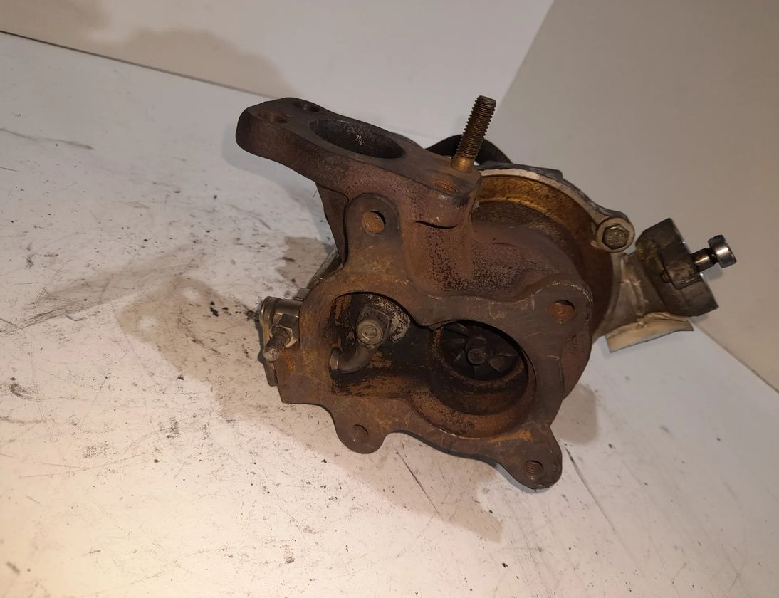 CITROËN C3 1 generation (2002-2010) Turbocharger kp35487599,54359710009,50100129,00099 23498128