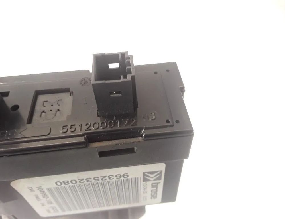 CITROËN C5 2 generation (2008-2017) Маторчик стеклоподъемника передней левой двери 9632532080,5512000172 11624003