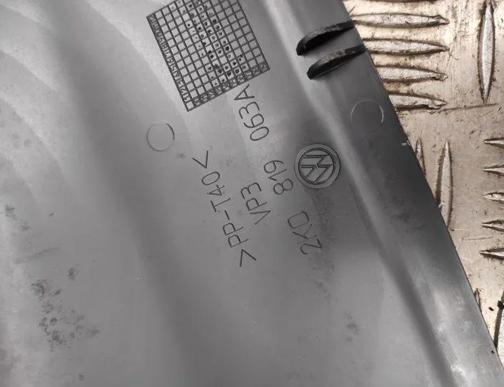 VOLKSWAGEN Caddy 2 generation (1995-2004) Gaisa ieplūdes caurule 2K0819063A 20726090