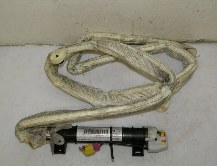 AUDI A8 D2/4D (1994-2002) Right Side Roof Airbag SRS 4D0880742A 20726554