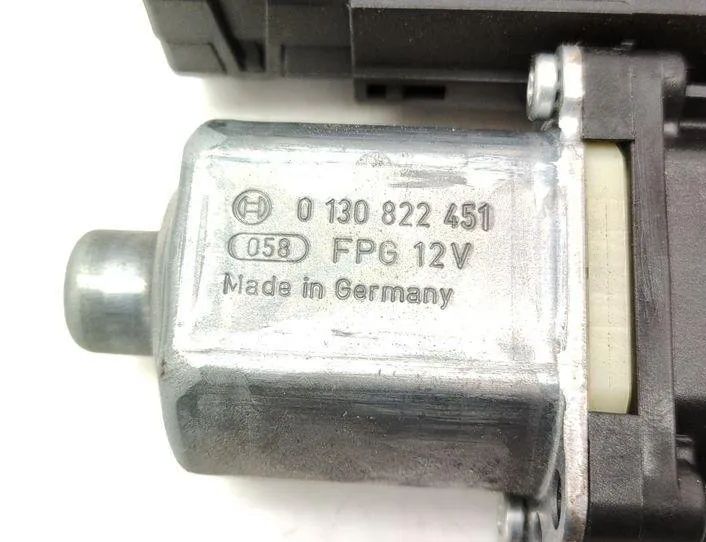 VOLKSWAGEN Passat B7 (2010-2015) Front Left Door Window Regulator Motor 0130822451,3C0959792C,918434110 20742177