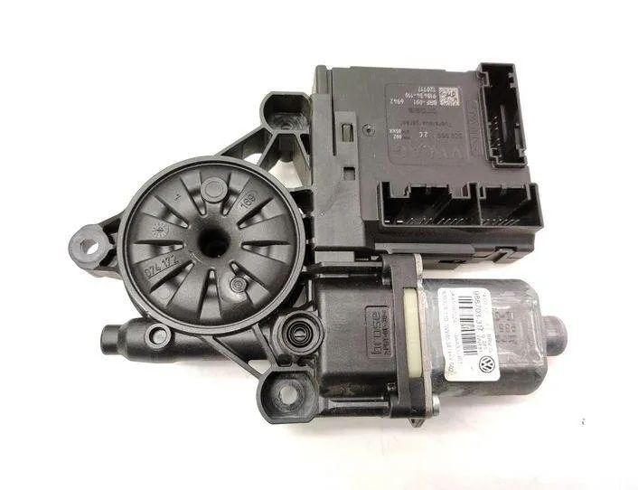 VOLKSWAGEN Passat B7 (2010-2015) Front Left Door Window Regulator Motor 0130822451,3C0959792C,918434110 20742177