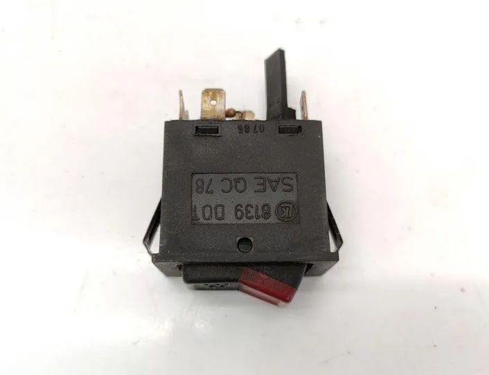 VOLKSWAGEN Polo 2 generation (1981-1994) кнопка опасности 161953235A,161953235 20745393