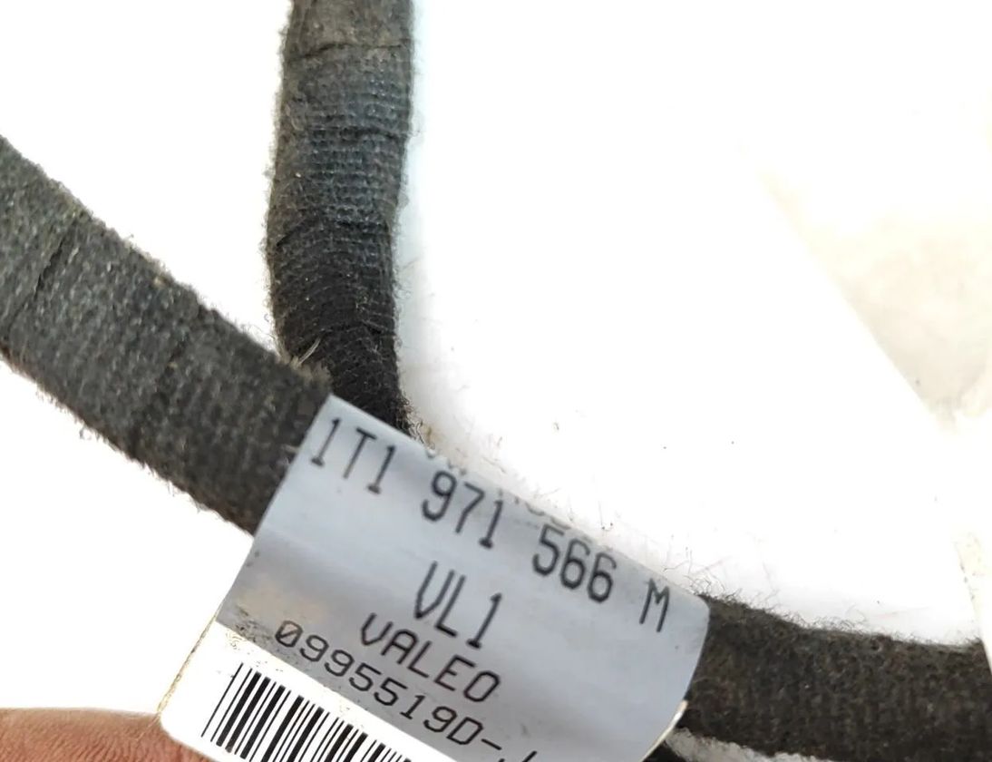 VOLKSWAGEN Caddy 3 generation (2004-2015) Kabeļi / vadi 1T1971566M 21182920