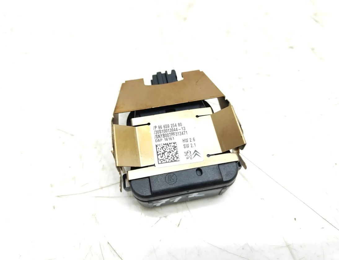 PEUGEOT 2008 2 generation (2019-2023) Rain Sensor 9665925480 29946023