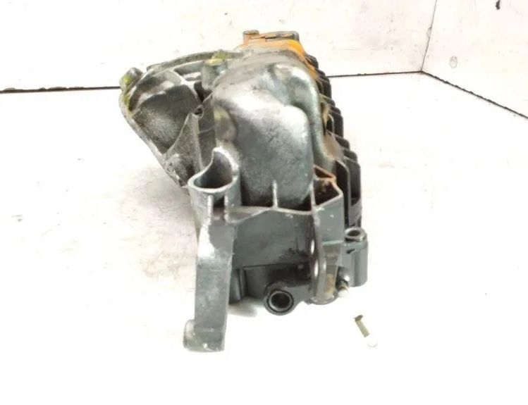 VOLKSWAGEN Passat B6 (2005-2010) Впускной коллектор 03L129711AG 30308828