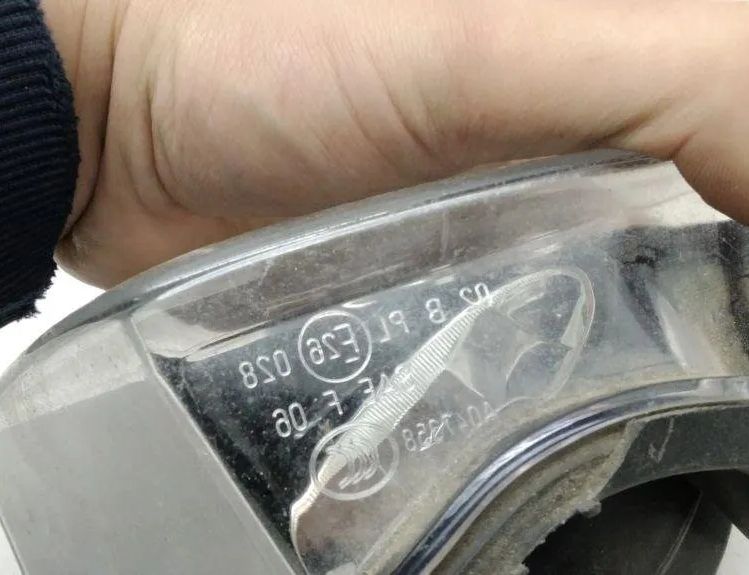 BMW 3 Series E90/E91/E92/E93 (2004-2013) Front Right Fog Light 170037 30486986