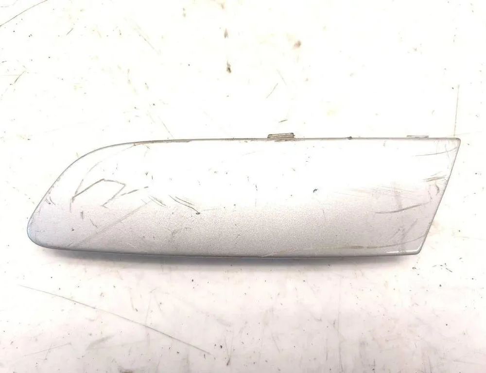 VOLKSWAGEN Golf 5 generation (2003-2009) Priekšējā bampera kreisais moldings 1K0807717E 30716958