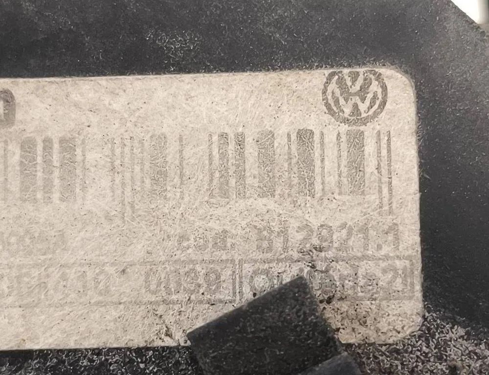 VOLKSWAGEN Fox 2 generation (2003-2009) Фонарь задний левый 6129211 31961144