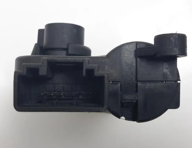 VOLKSWAGEN Golf 5 generation (2003-2009) Salona sildītāja vadības vārsti 7L0907511L 32902486