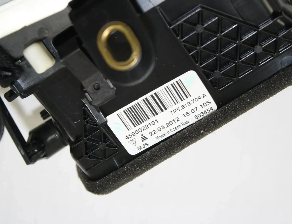 PORSCHE Cayenne 958 (2010-2018) Вентиляционные отверстия в приборной панели 7P5819704A 29008269