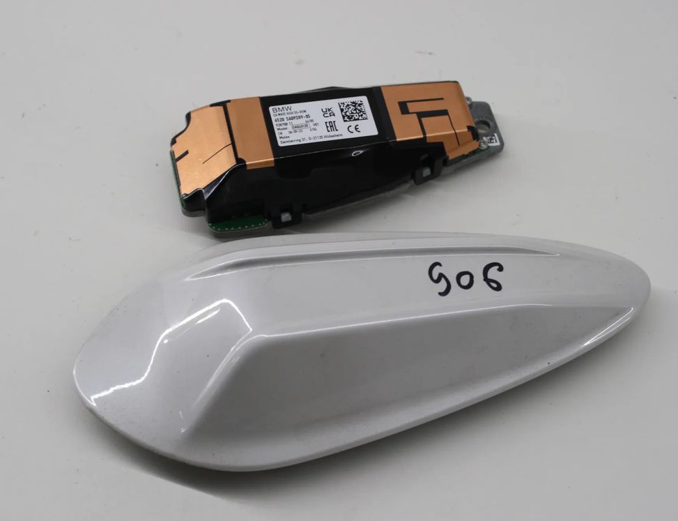 BMW X6 G06 (2019-2024) Antenna 5a236e1,5a09d89 32824052