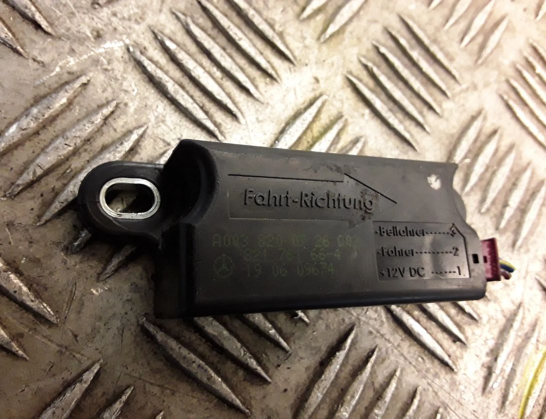 MERCEDES-BENZ CLS-Class C219 (2004-2010) Labās puses sānu trieciena sensors 0038200726,a0038200726 11746374