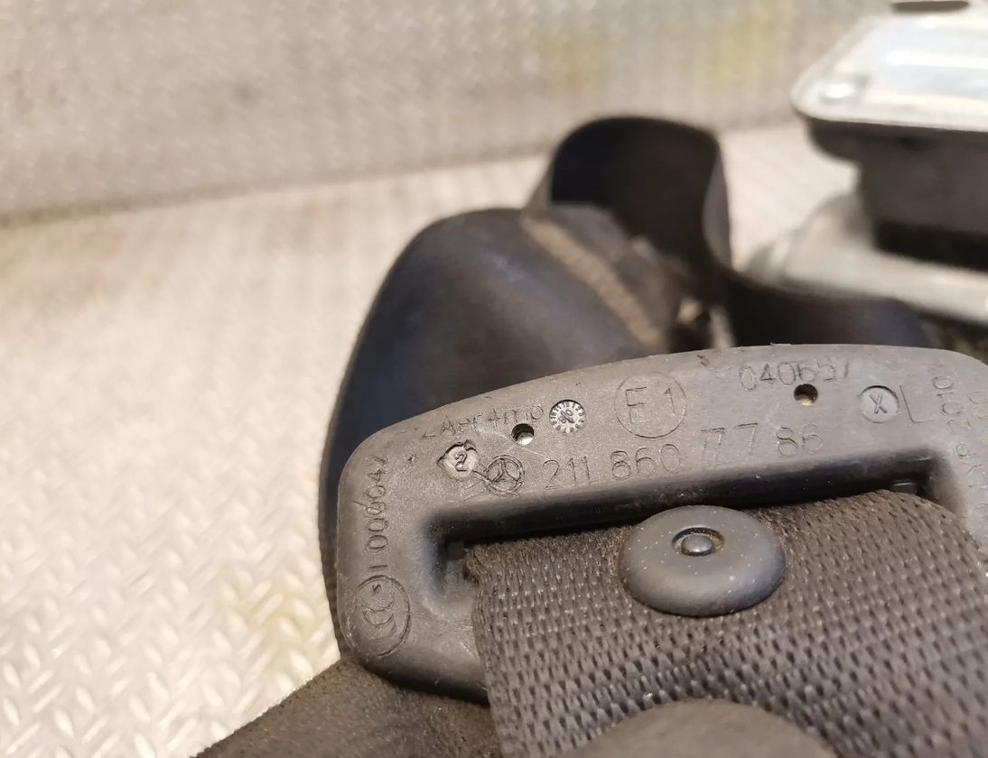 MERCEDES-BENZ E-Class W211/S211 (2002-2009) Priekšējā kreisā drošības josta 2118607786 15030019