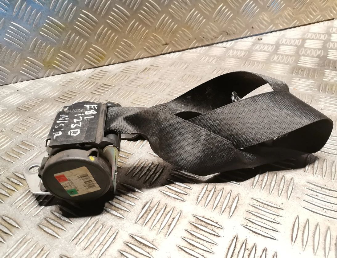 BMW 1 Series E81/E82/E87/E88 (2004-2013) Rear Left Seatbelt 9139832 17145286