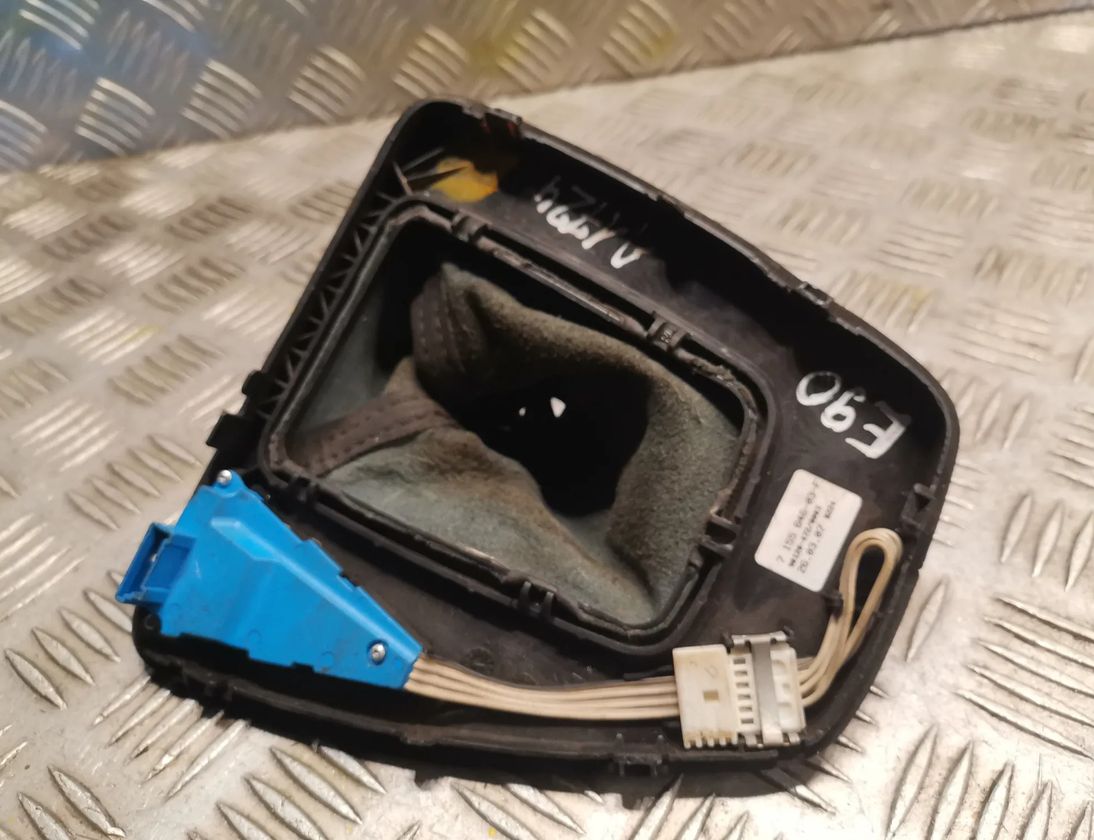 BMW 3 Series E90/E91/E92/E93 (2004-2013) Пластиковая отделка  переключения передач 7155646 17675511