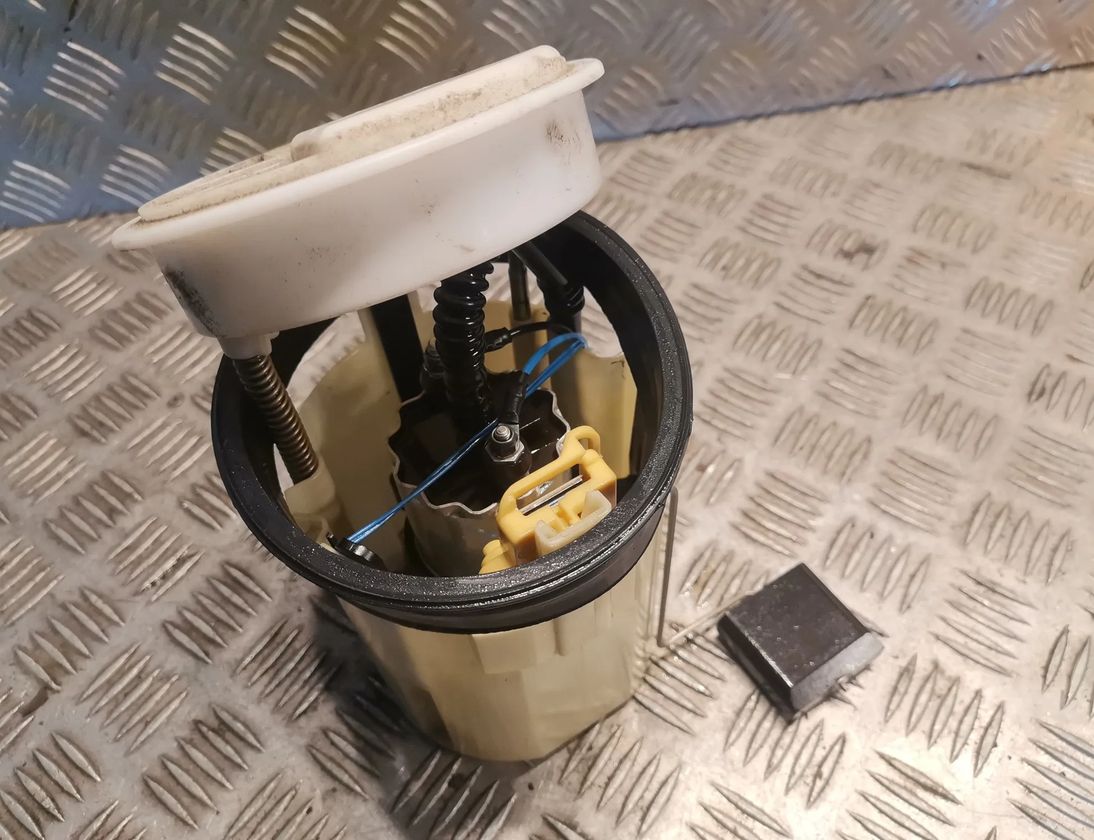 MERCEDES-BENZ E-Class W211/S211 (2002-2009) In Tank Fuel Pump 2114701694 18259913