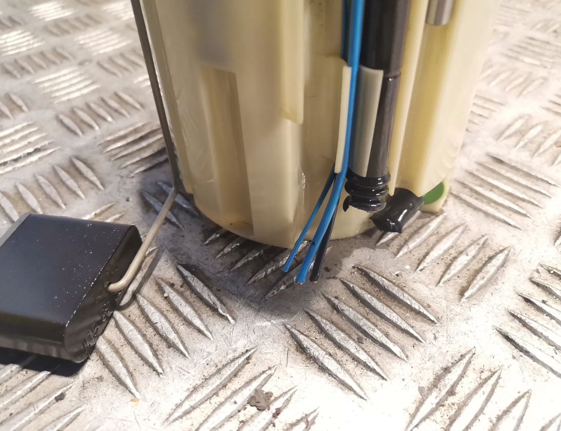 MERCEDES-BENZ E-Class W211/S211 (2002-2009) In Tank Fuel Pump 2114701694 18259913