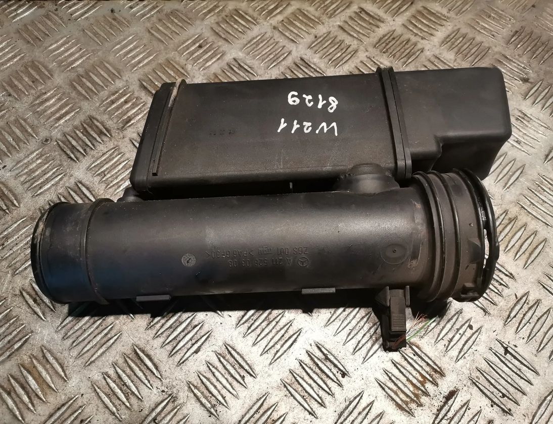 MERCEDES-BENZ E-Class W211/S211 (2002-2009) Воздухозаборная труба 2115280308 21749024