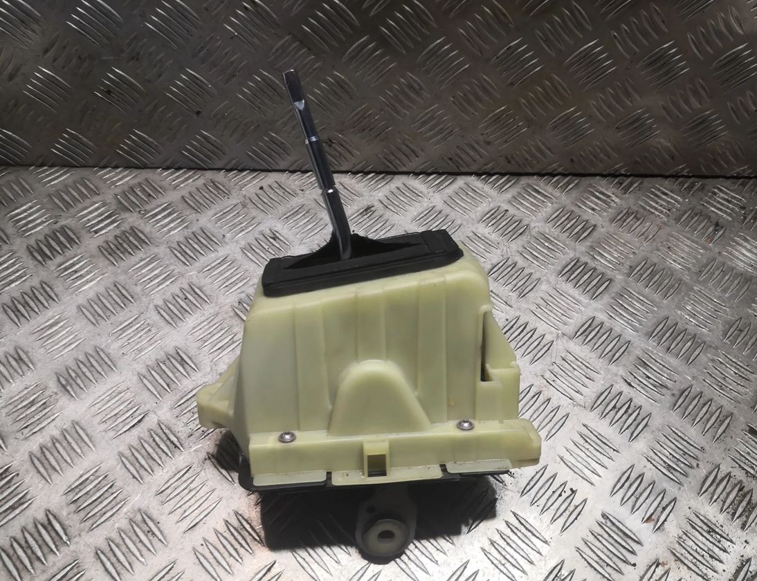 MERCEDES-BENZ E-Class W212/S212/C207/A207 (2009-2016) Pārnesumkārbas selektors 2042678124,A2042678124 28138686